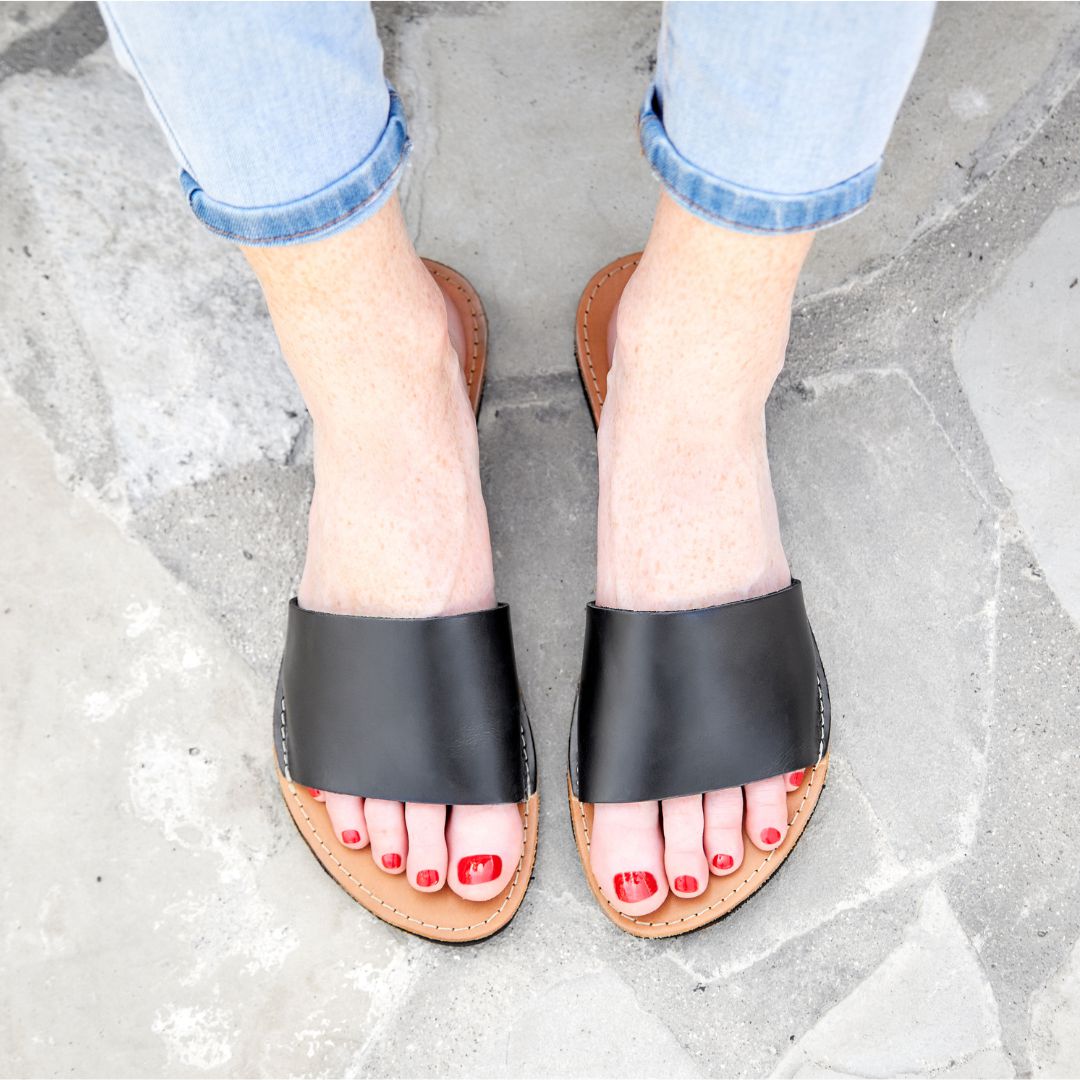 The LINDA Leather Slide Sandal-6