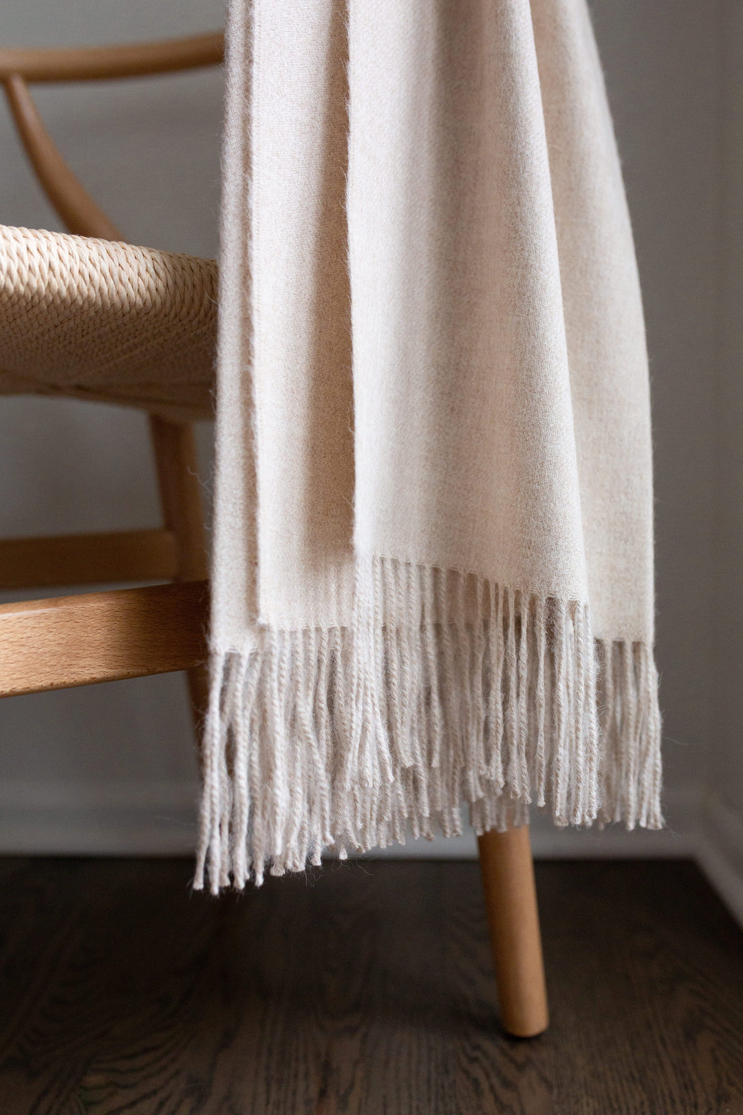 ENCANTO Alpaca Throw | Alabaster