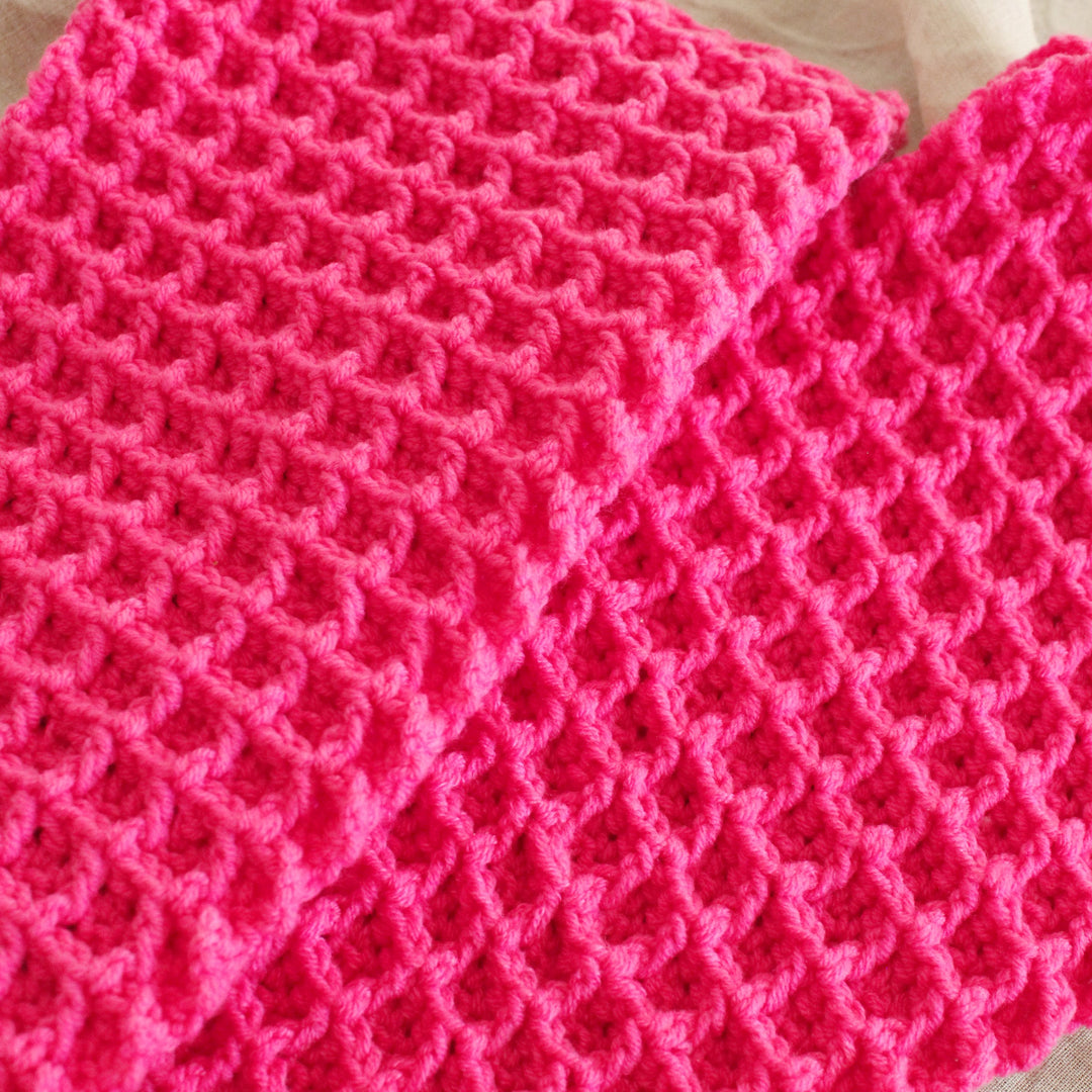 WAFFLE Crochet Scarf | Candy Pink