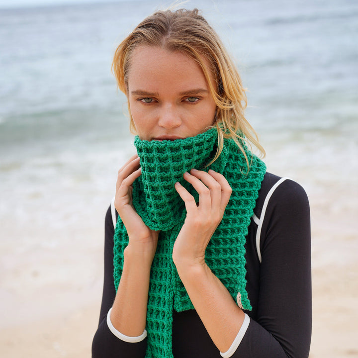 WAFFLE Crochet Scarf | Kelly Green