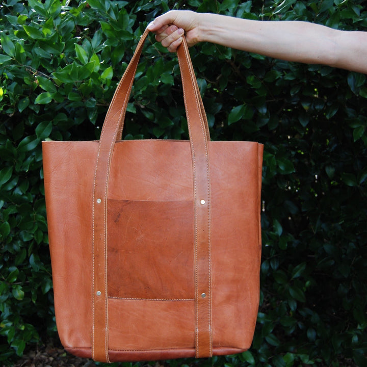 Raw Leather Tote | XL